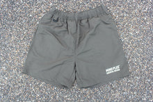 画像をギャラリービューアに読み込む, MAIN LOGO SMALL ACTIVE NYLON SHORTS
