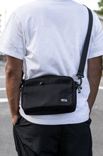 画像をギャラリービューアに読み込む, MAIN LOGO SPECIAL SHOULDER BAG
